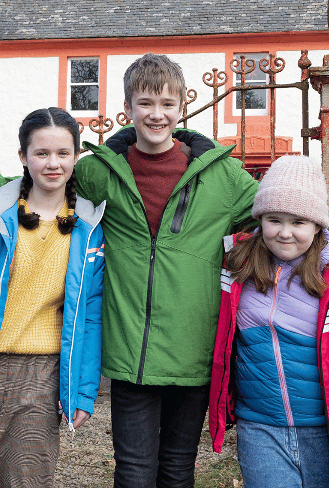Triùir Aig Trì.Holly McSweeny Duffy as Della, Finlay Morrison as Marco , Caitlin Culbertson as Lou. On location at the Number 3 hotel. Photograph by Robert Pereira Hind.
